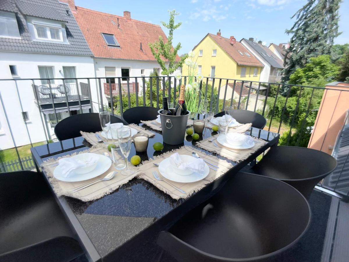 M-Style 04 Apartment Mit Balkon Und Gasgrill, 24H Self-Check-In, Free Parking, Netflix Núremberg Exterior foto