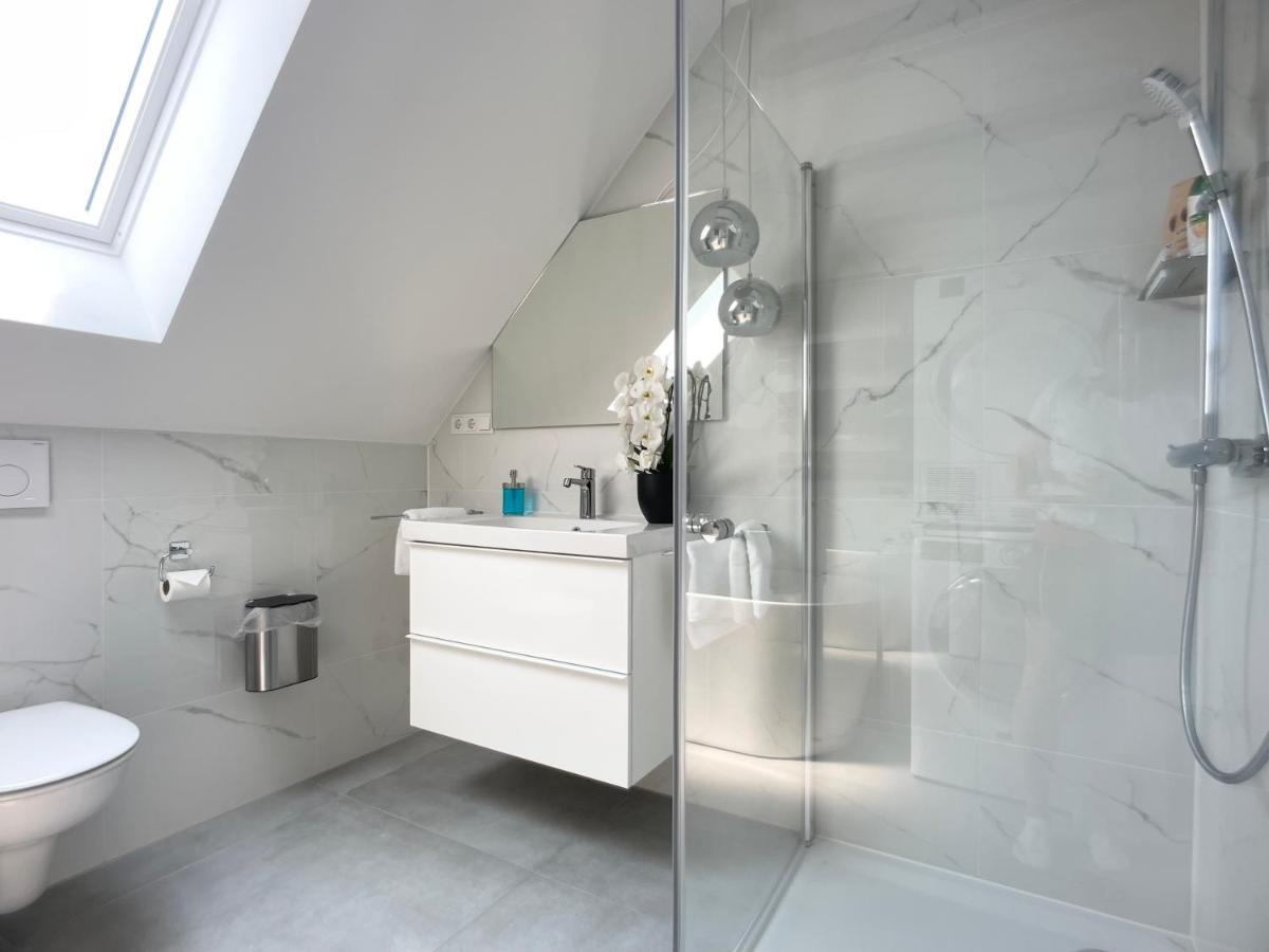 M-Style 04 Apartment Mit Balkon Und Gasgrill, 24H Self-Check-In, Free Parking, Netflix Núremberg Exterior foto
